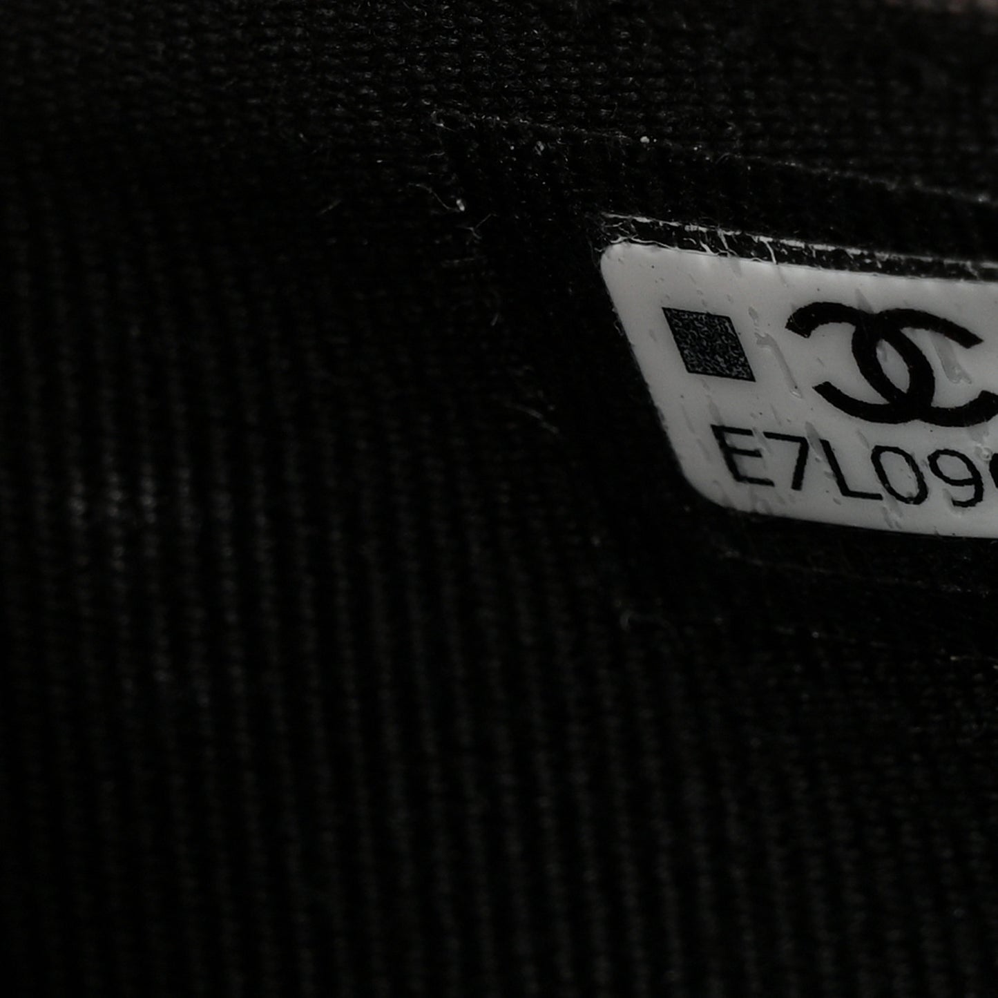 Caviar Quilted Chain Camera Bag Black