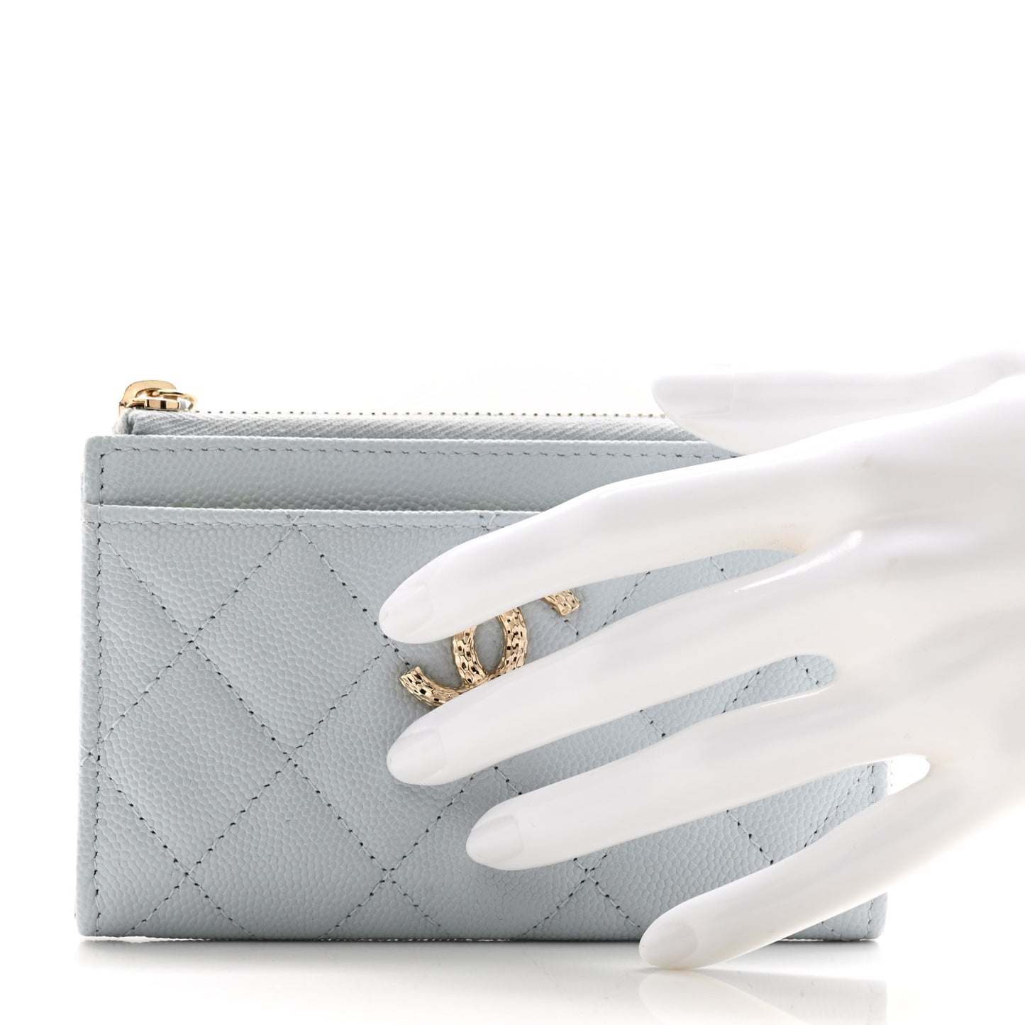 Caviar Quilted CC Zip Around Card Holder Grey