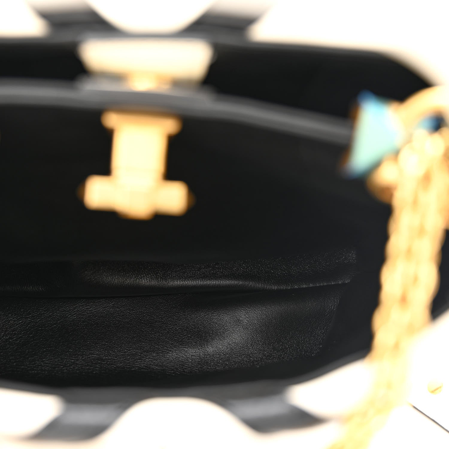 Valentino Garavani Nappa Small Roman Stud The Handle Bag Ivory Black 6 of 10