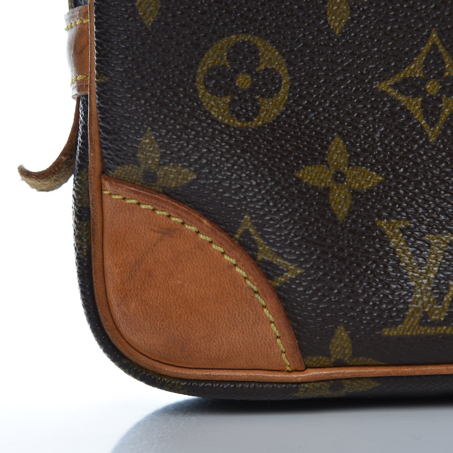 Monogram Pochette Marly Dragonne 22