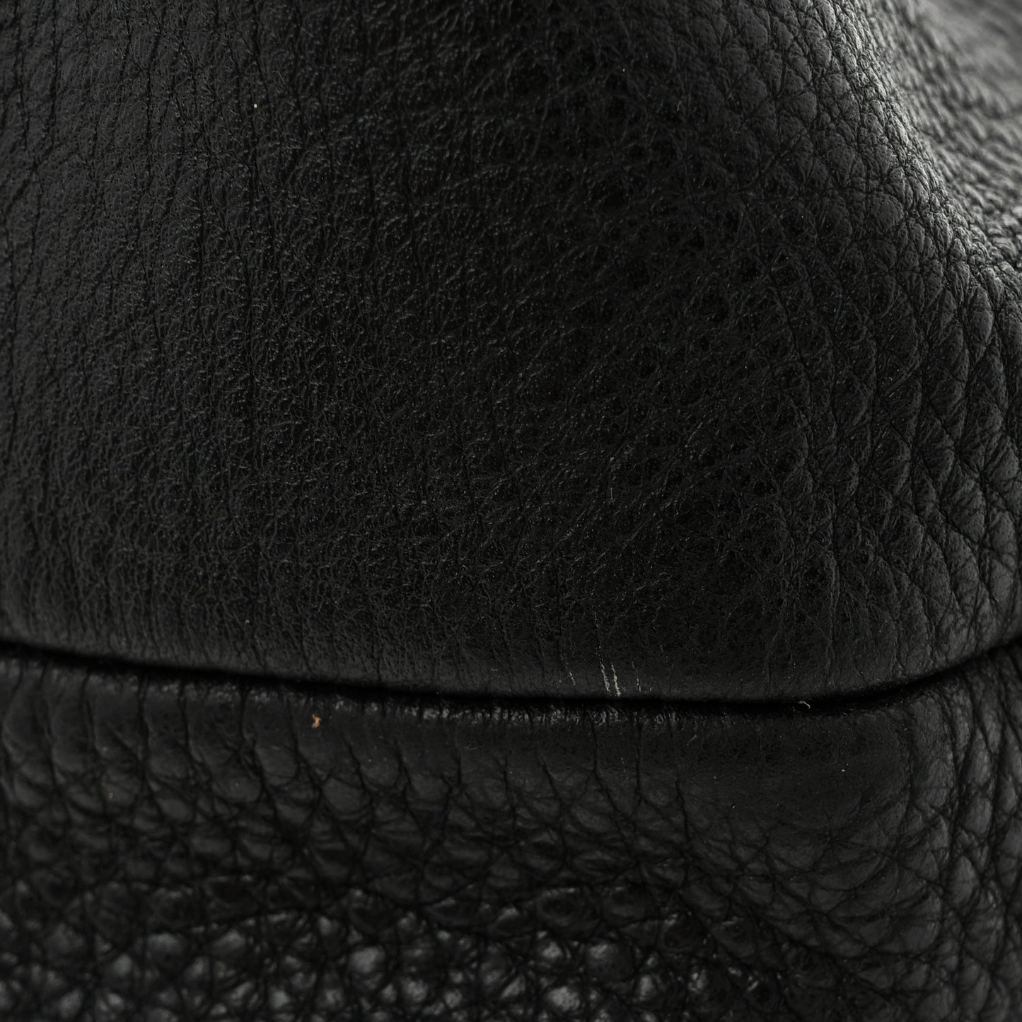Calfskin Large Tassel Bowler Black