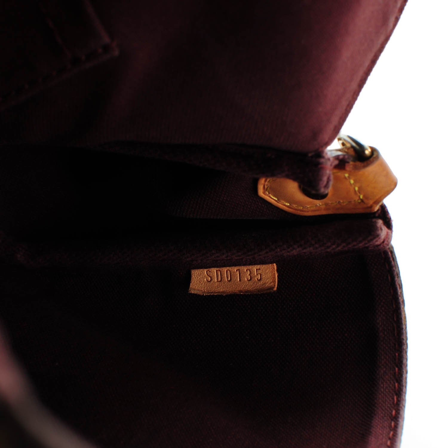 Louis Vuitton Monogram Favorite MM 8 of 8