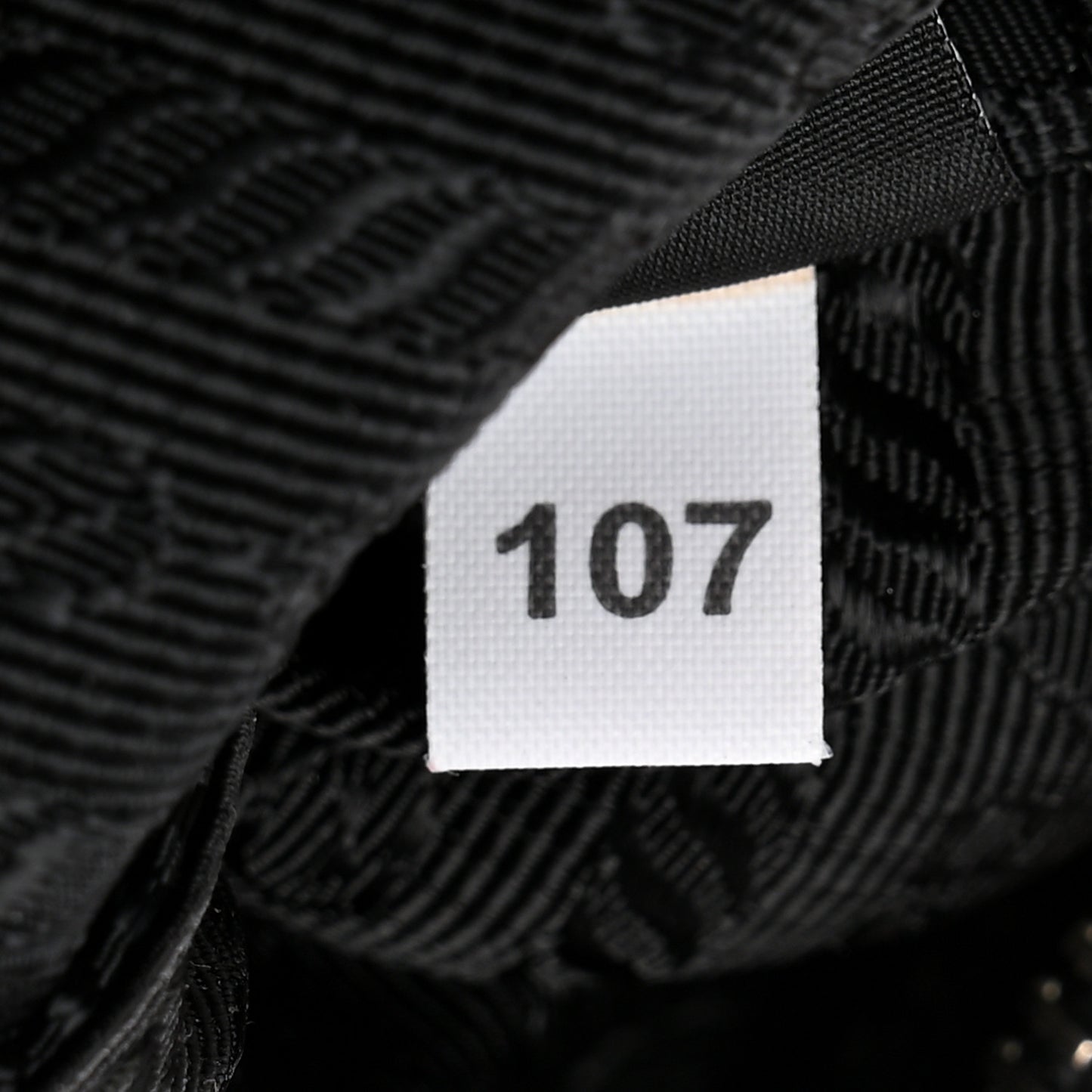 Nappa Gaufre Small Zip Pouch Nero Black