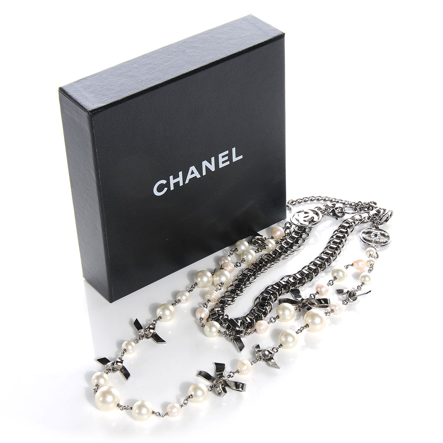 Pearl Chain And Bow Necklace Dark Silver
