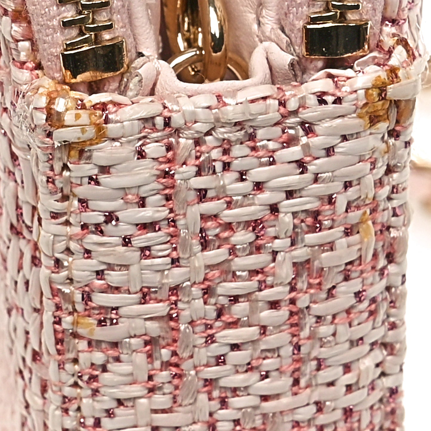 Canvas Small Deauville Clutch With Chain Pink