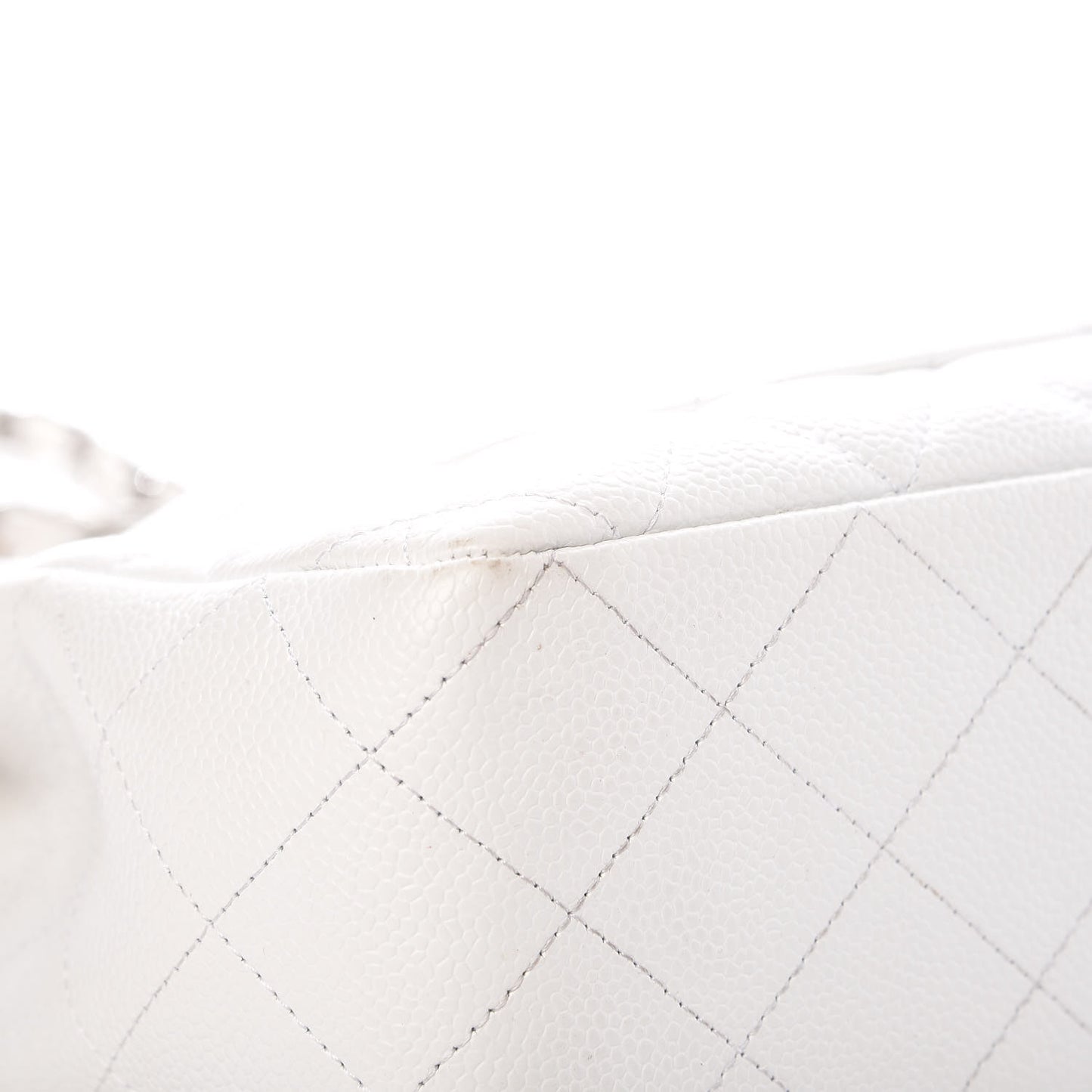 Caviar Quilted Jumbo Single Flap White
