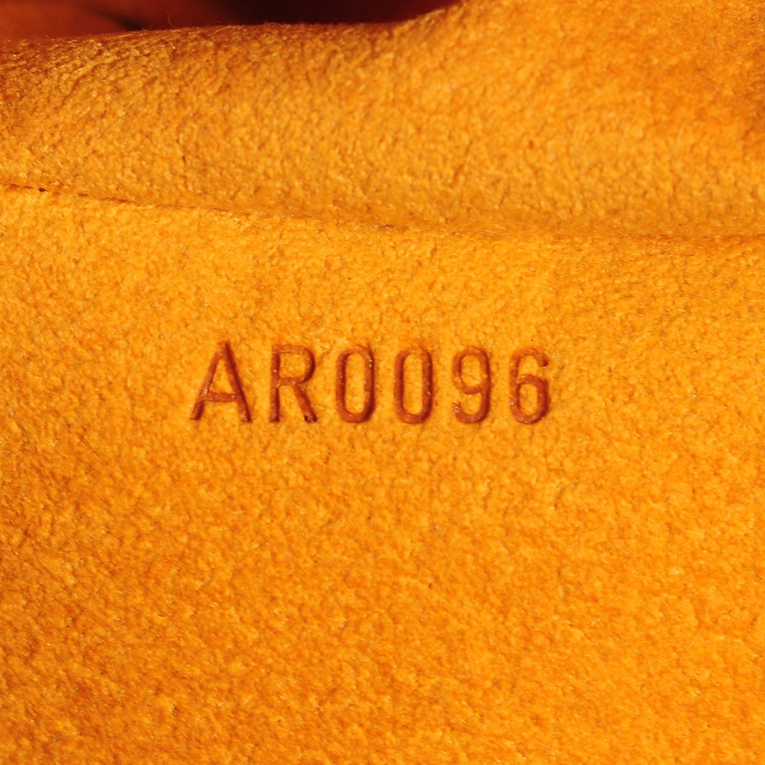 Louis Vuitton Denim Raye Cabas GM 8 of 8