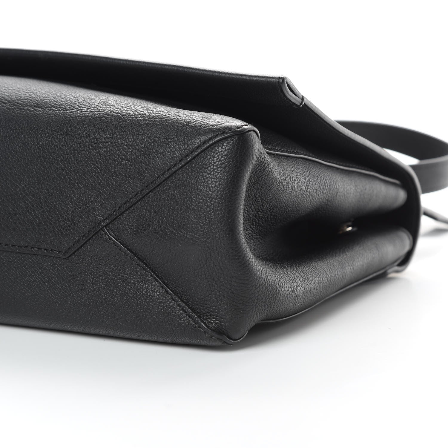 Louis Vuitton Soft Calfskin Lockme II Top Handle Black 10 of 12
