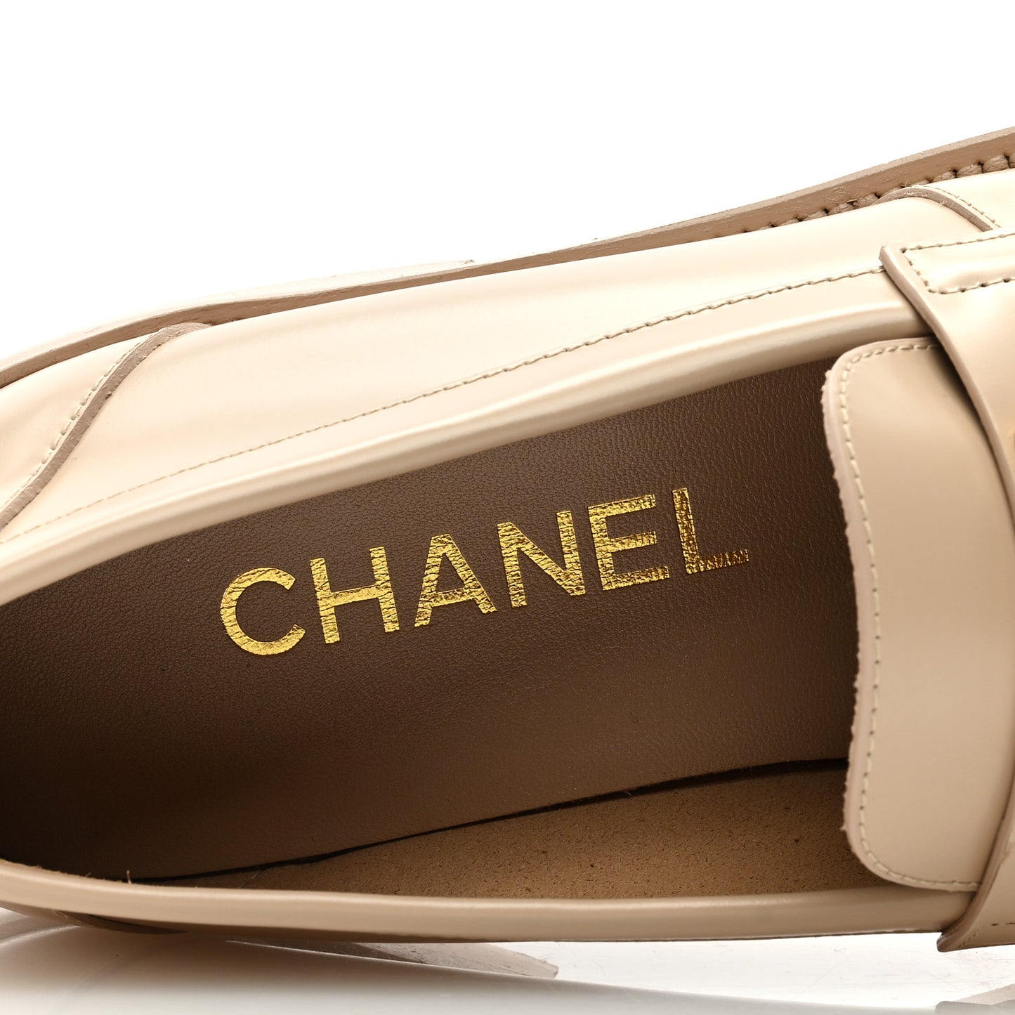 Shiny Calfskin CC Loafers 37 Beige White