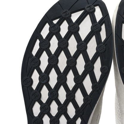 Chanel Calfskin Mesh Lycra Suede Womens Logo Sneakers 40 White 6 of 8