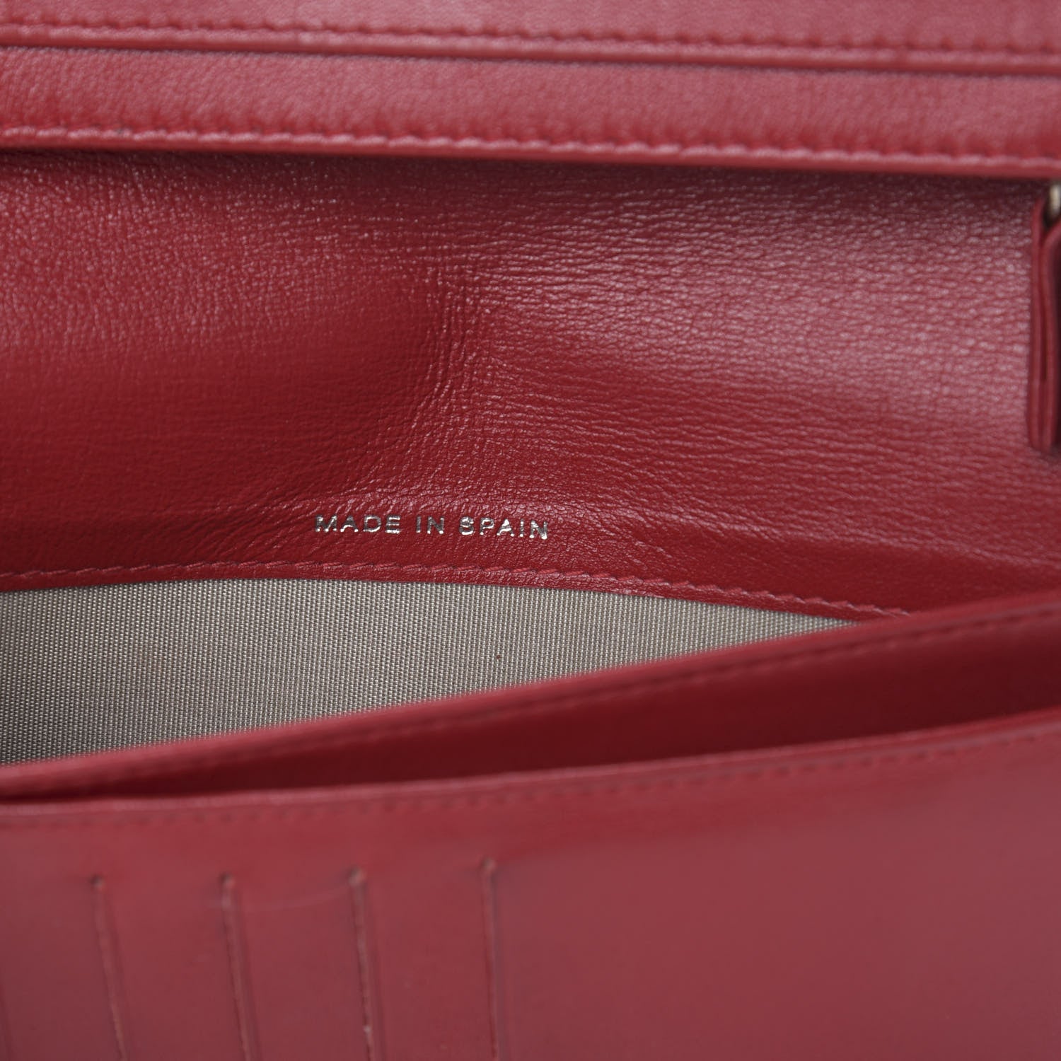 Chanel Caviar Timeless CC Yen Wallet Red 7 of 19