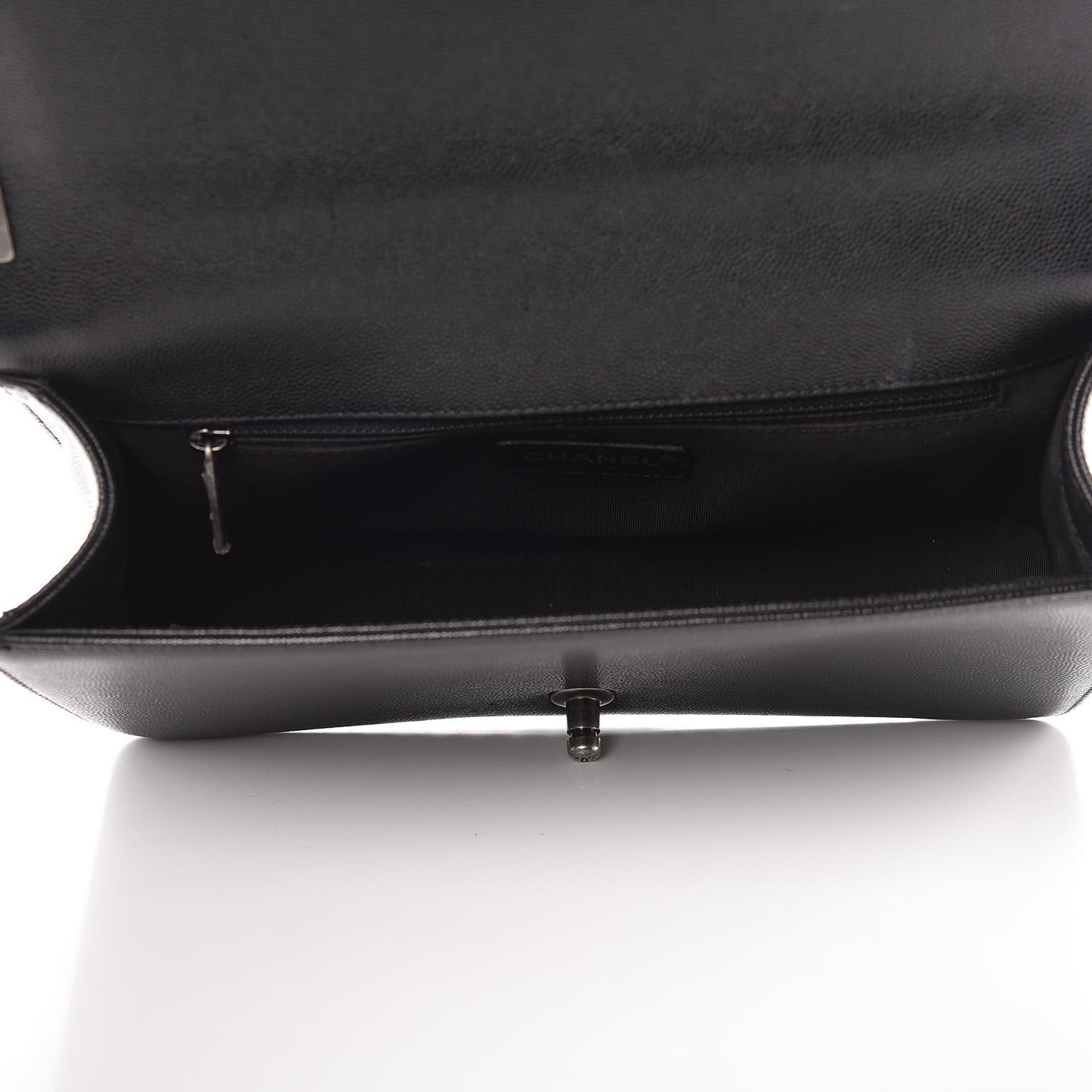 Caviar Quilted New Medium Boy Flap Black
