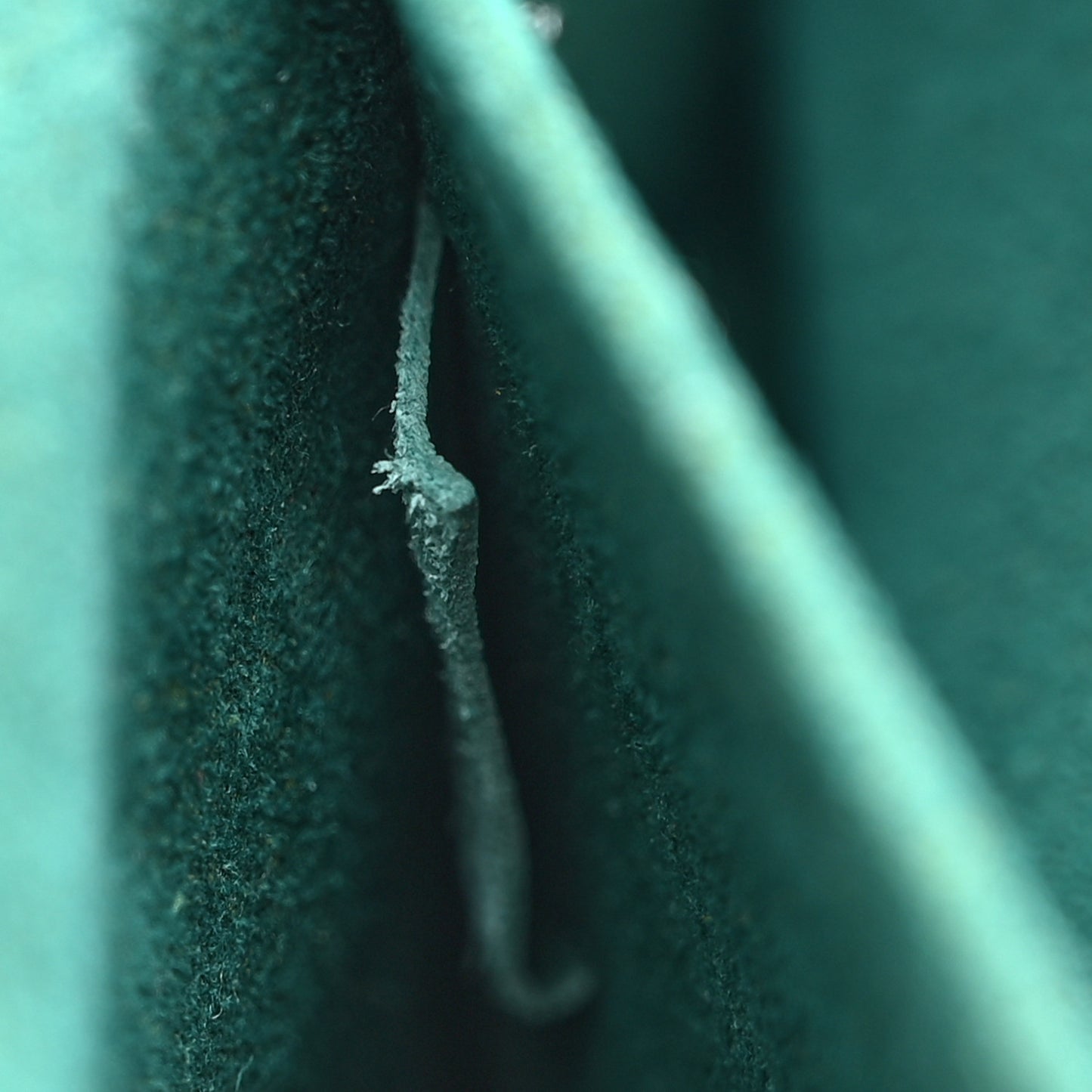 Calfskin New Wave Chain PM Emerald