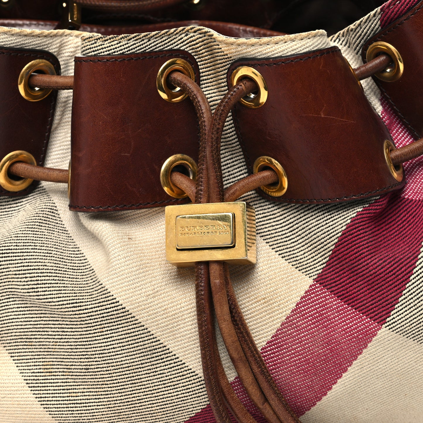 Canvas Mega Nova Check Warrior Shoulder Bag Brown