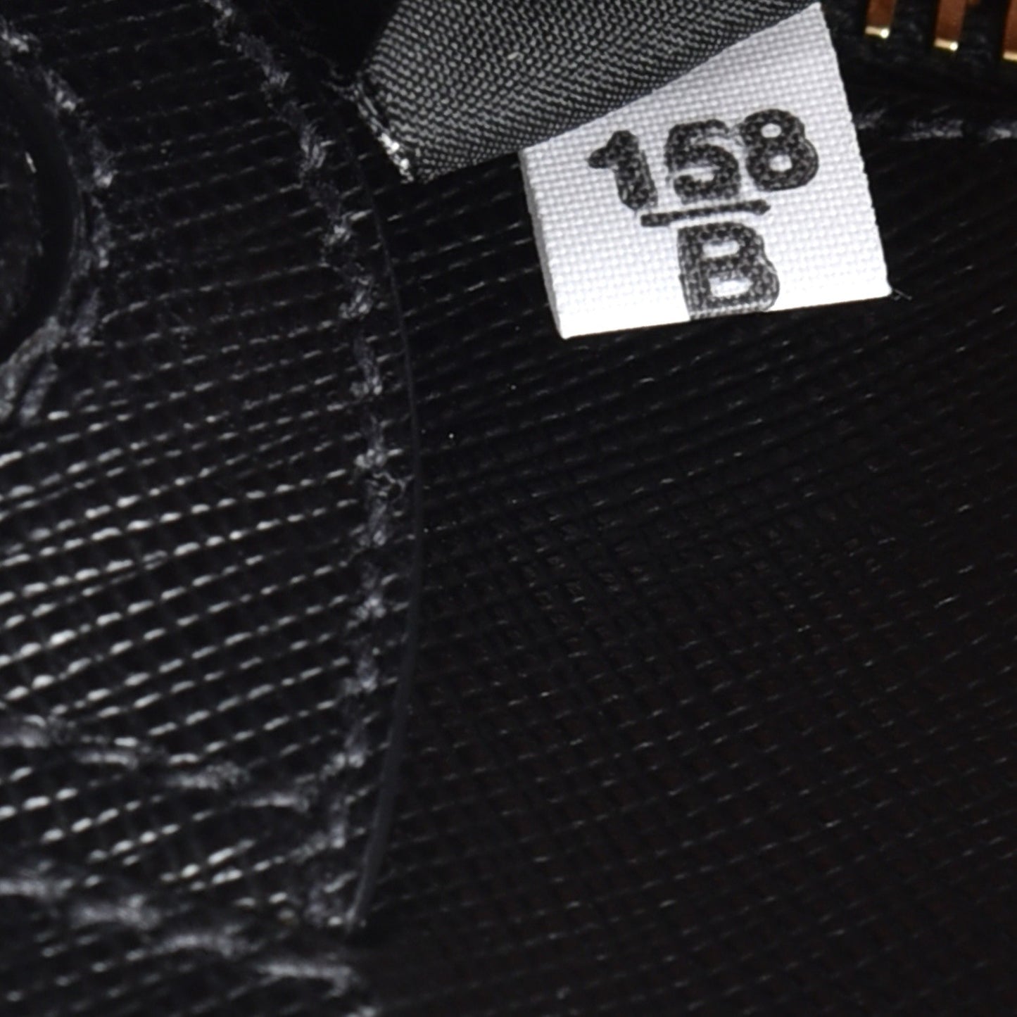 Saffiano Tessuto Nylon Impunturato Quilted Shopper Black