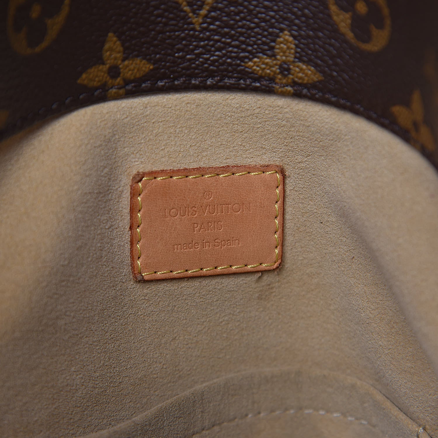Louis Vuitton Monogram Artsy MM 6 of 10