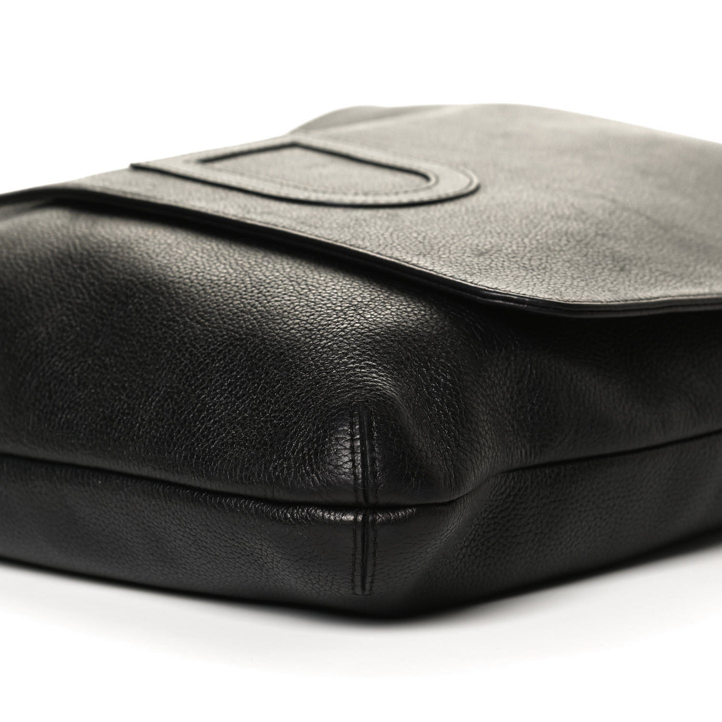 Taurillon Shoulder Bag Black