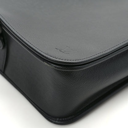 Louis Vuitton Taiga Roman PM Messenger Black 11 of 15