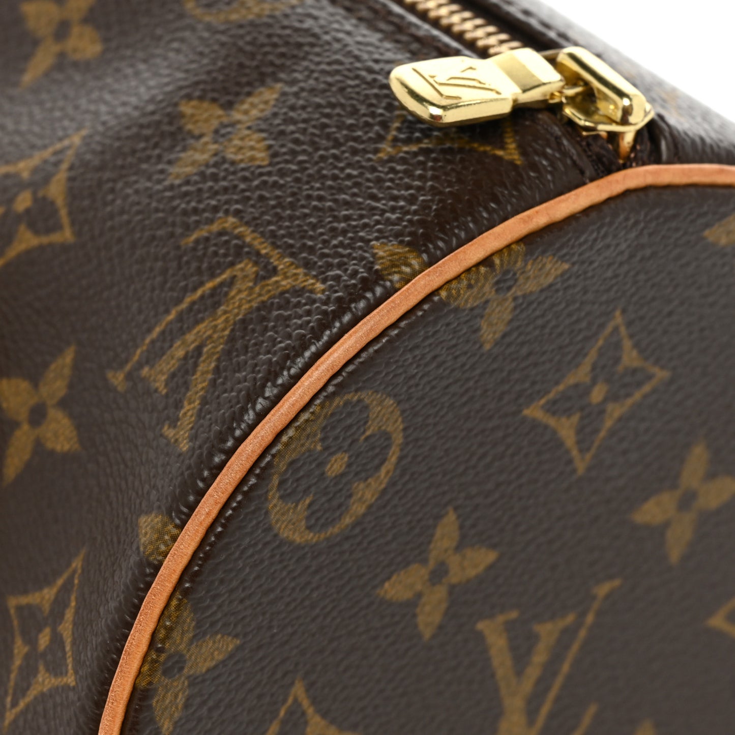 Monogram Papillon 26