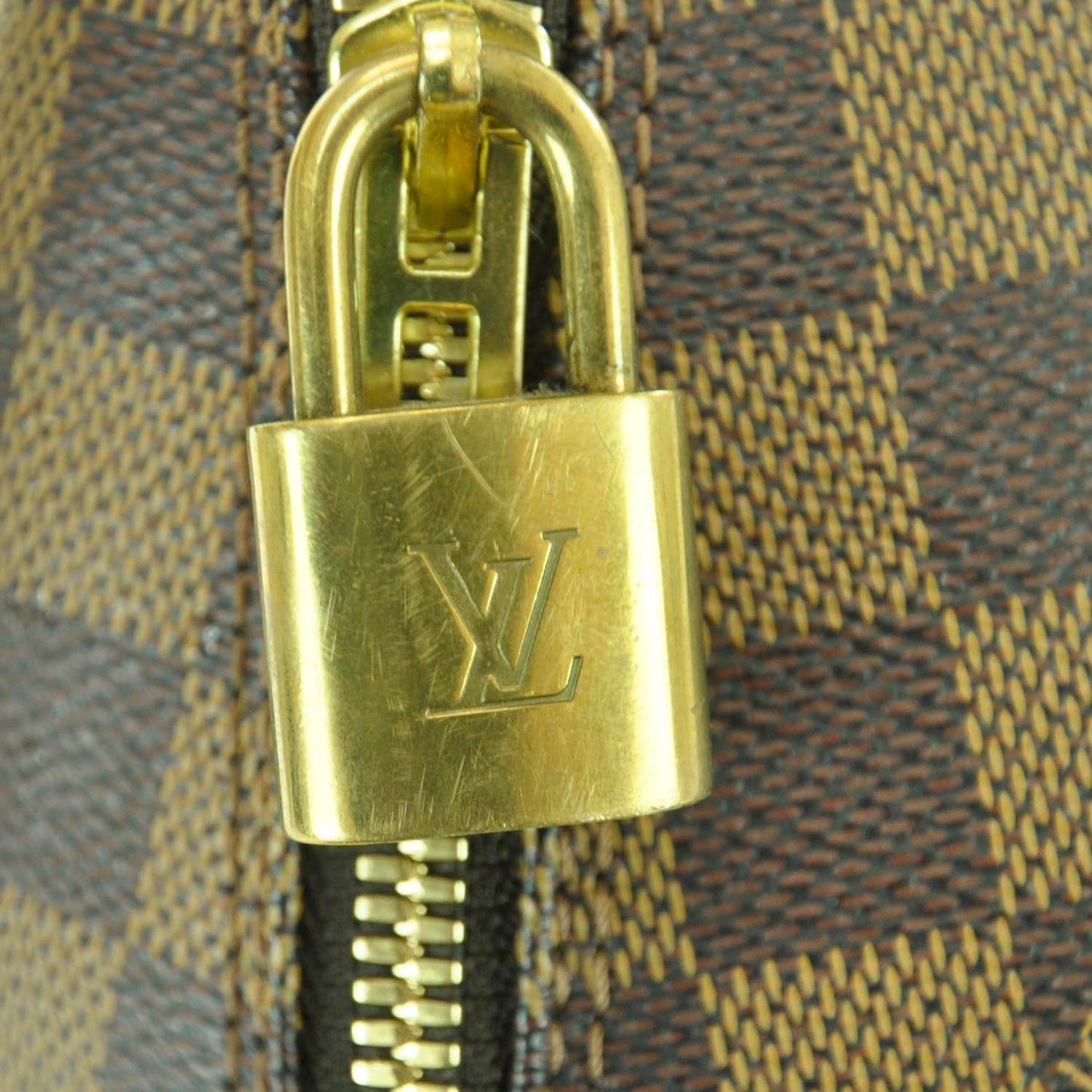 Damier Ebene Alma