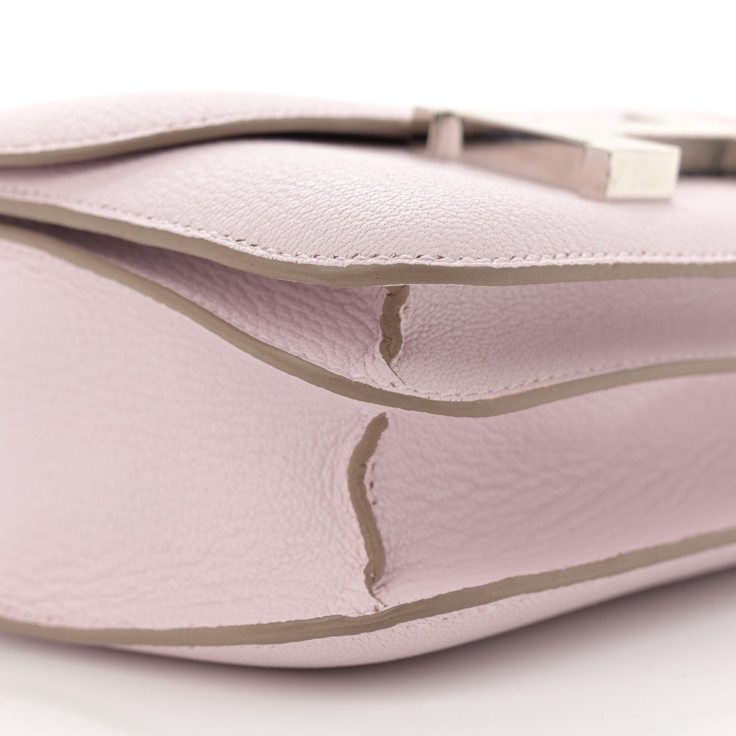 Chevre Mysore Constance 18 Mauve Pale