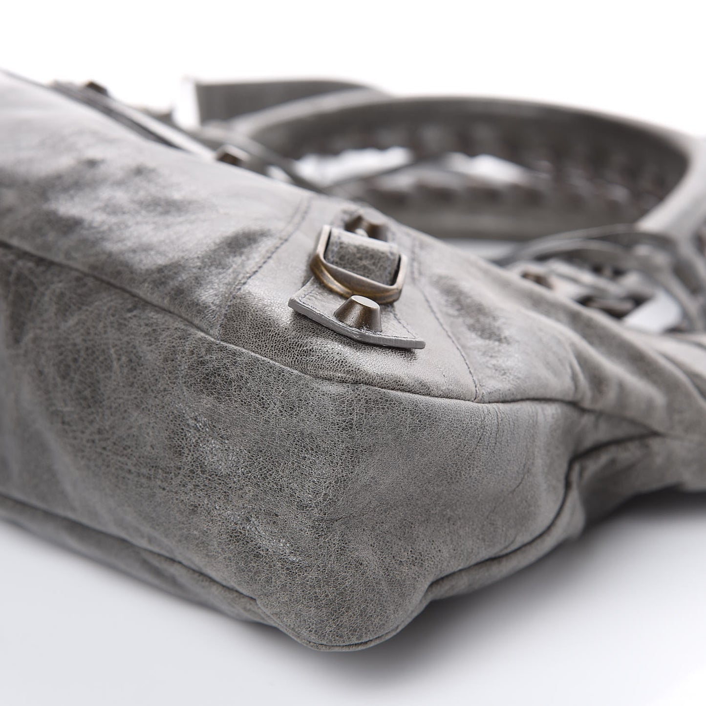 Chevre Classic Hardware First Grey