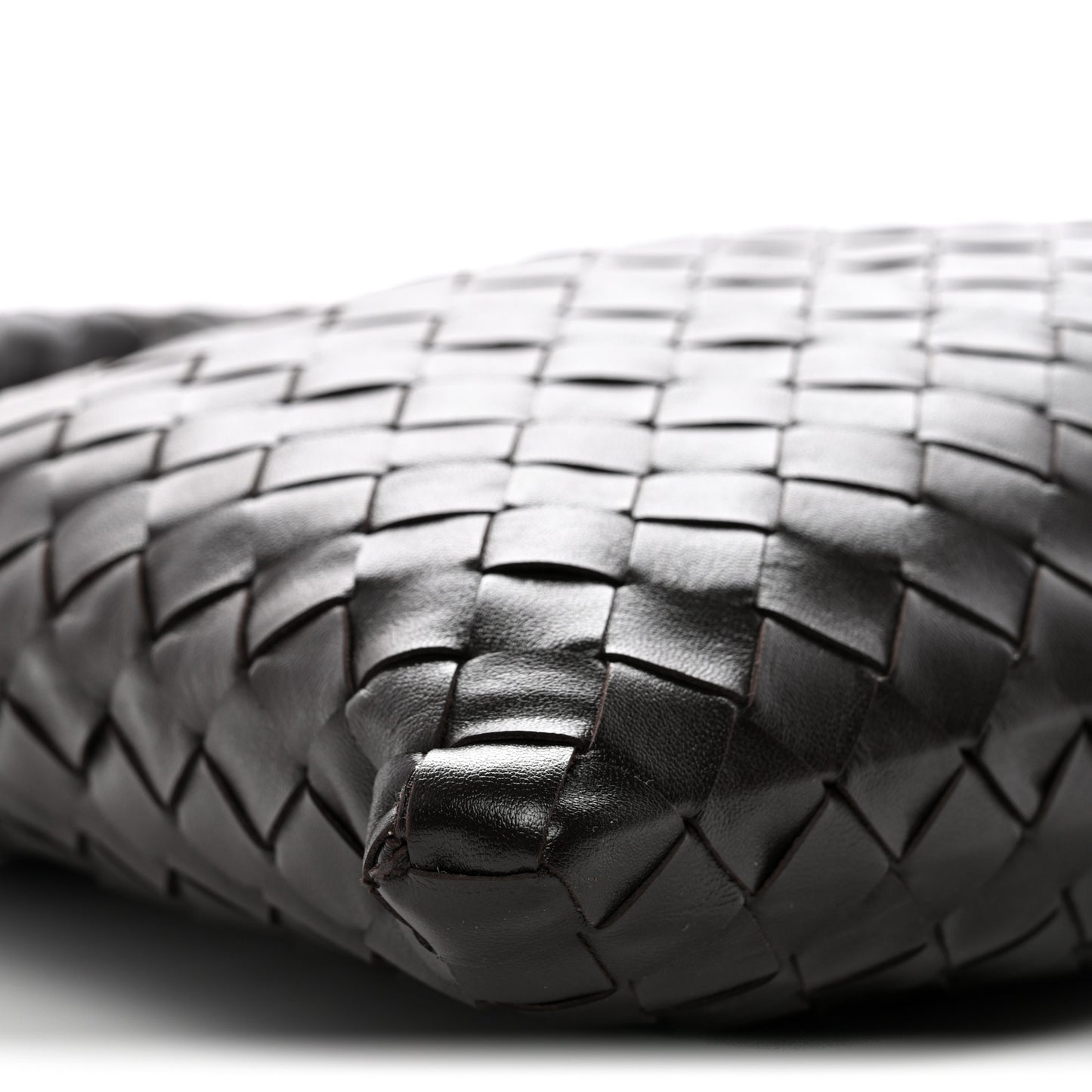 Calfskin Intrecciato Small Hop Fondant