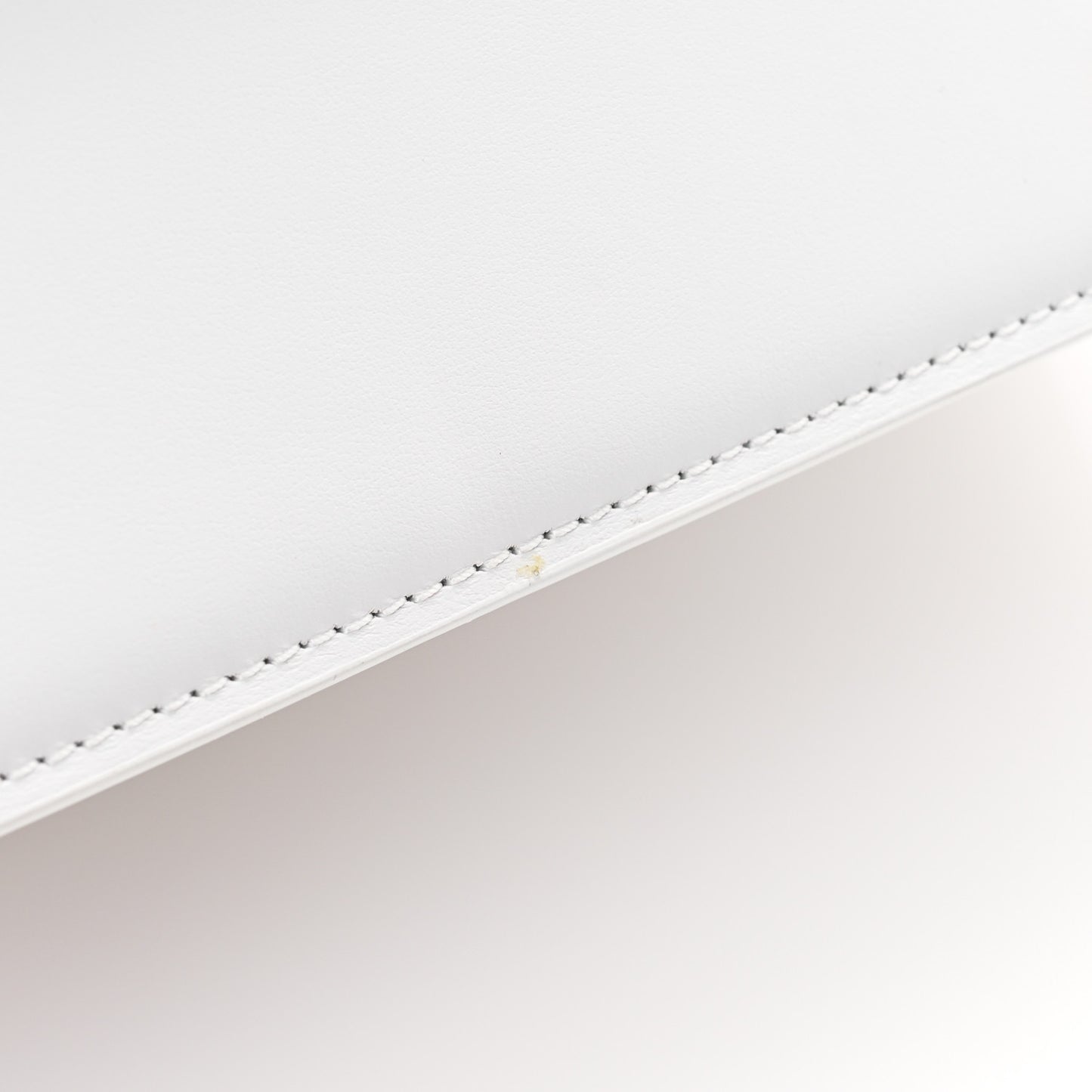Smooth Calfskin Le Grand Chiquito White
