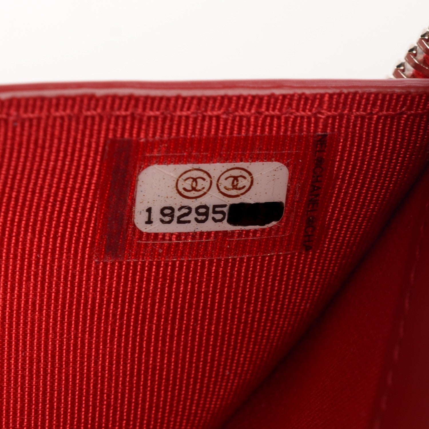 Chanel Caviar Quilted Compact Zip Wallet Red 8 of 8
