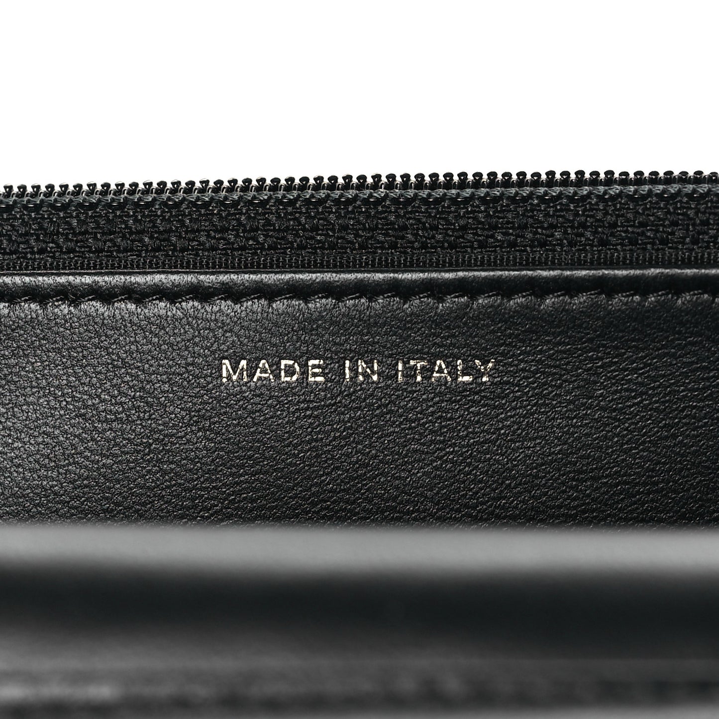 Lambskin Camellia Embossed Wallet On Chain WOC Black Gold