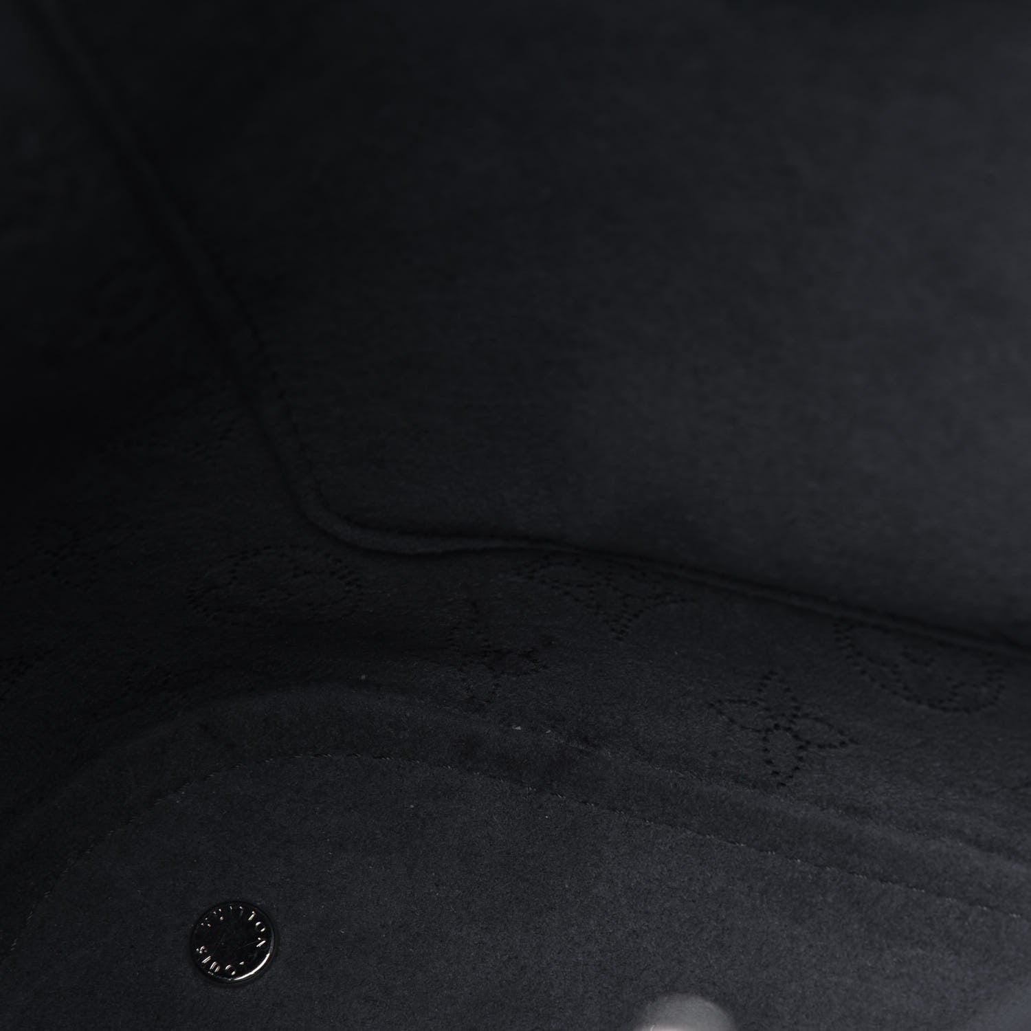 Louis Vuitton Mahina Girolata Black 11 of 17