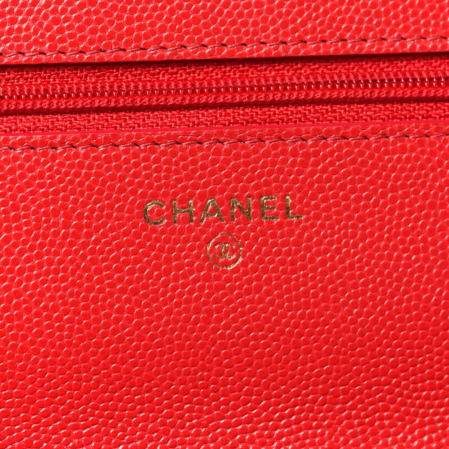 Caviar Quilted Wallet on Chain WOC Red