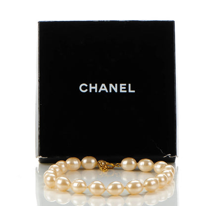 Chanel Irregular Pearl Necklace Gold 5 of 5