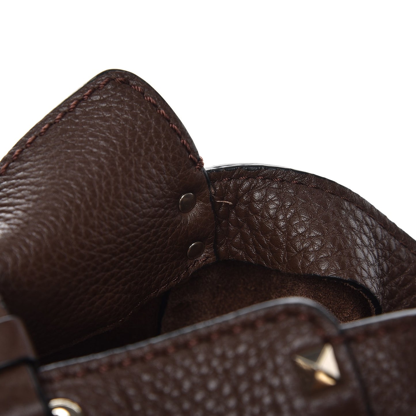 Pebbled Calfskin Medium Rockstud Tote Cacao