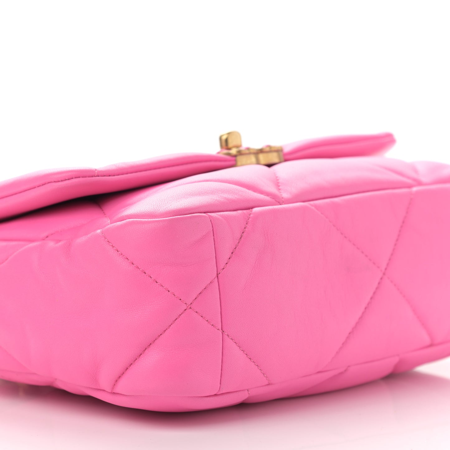 Lambskin Quilted Medium Chanel 19 Flap Pink