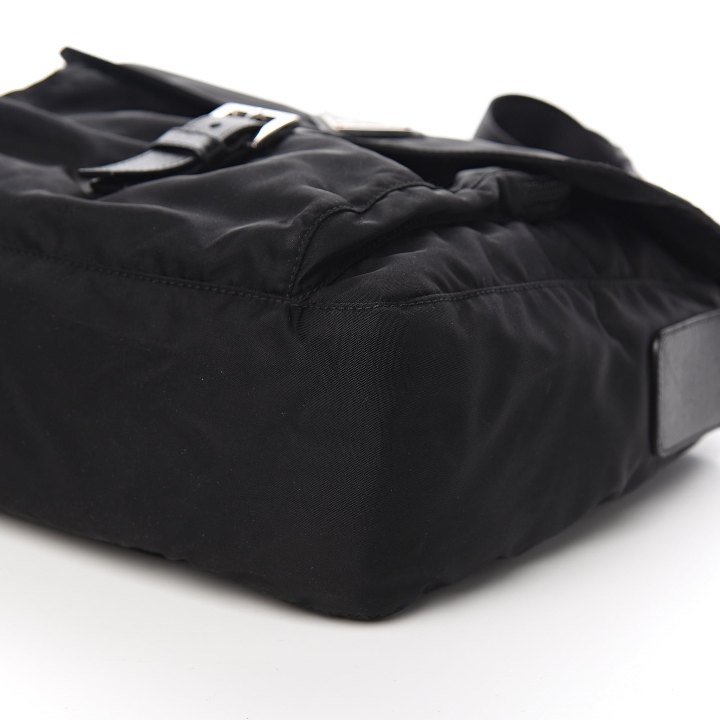 Tessuto Nylon Saffiano Messenger Bag Black