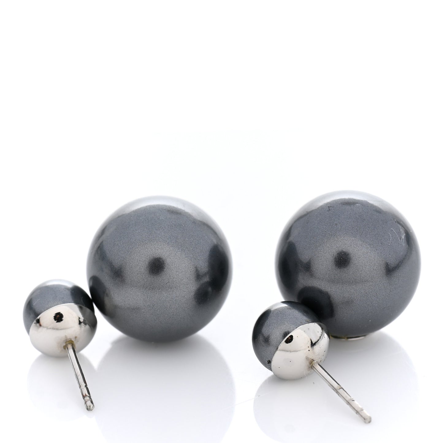 Mise En Dior Tribal Earrings Grey