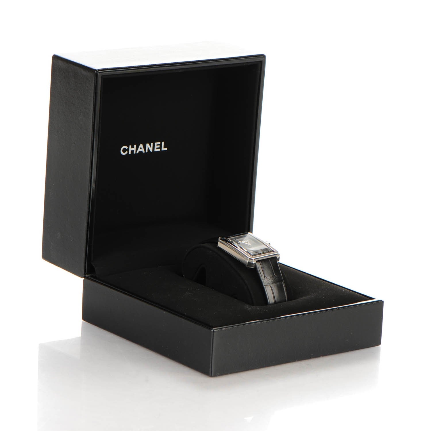 Chanel Stainless Steel Alligator 26mm Boy-Friend Quartz Watch Black 10 of 10