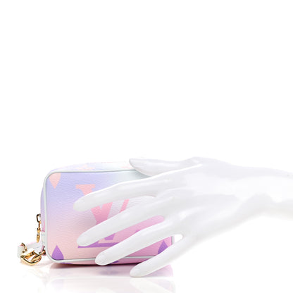 Louis Vuitton Monogram Giant Spring In The City Wapity Case Sunrise Pastel 2 of 7
