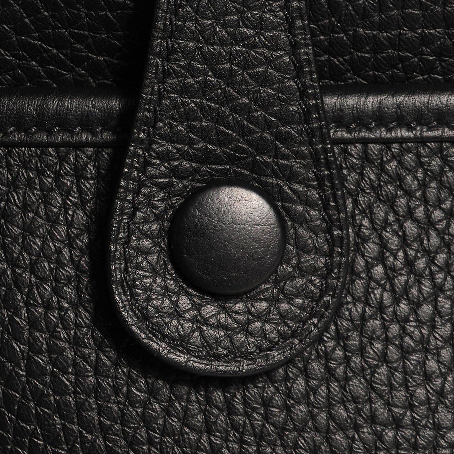 Taurillon Clemence Evelyne III PM Black