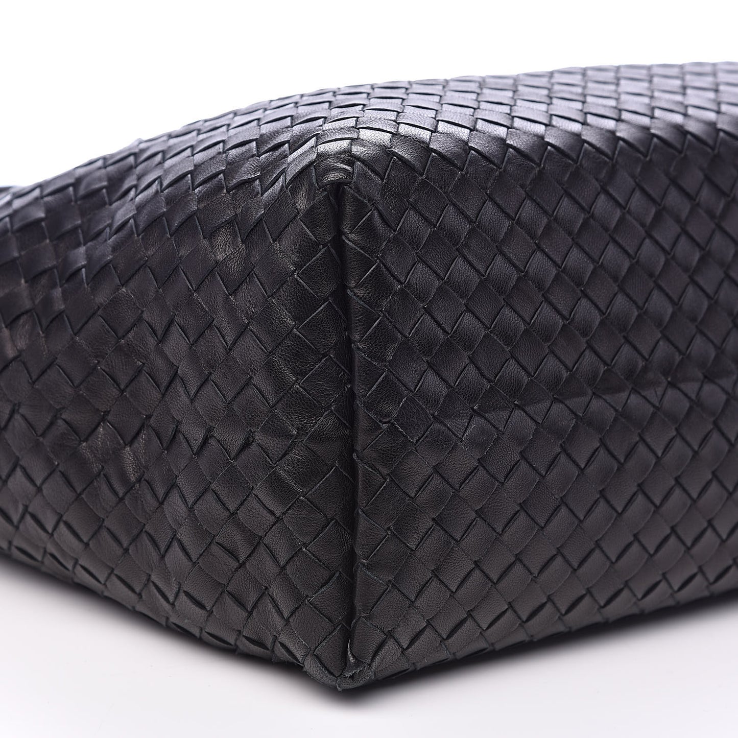 Nappa Intrecciato Medium Seamless Tote Black