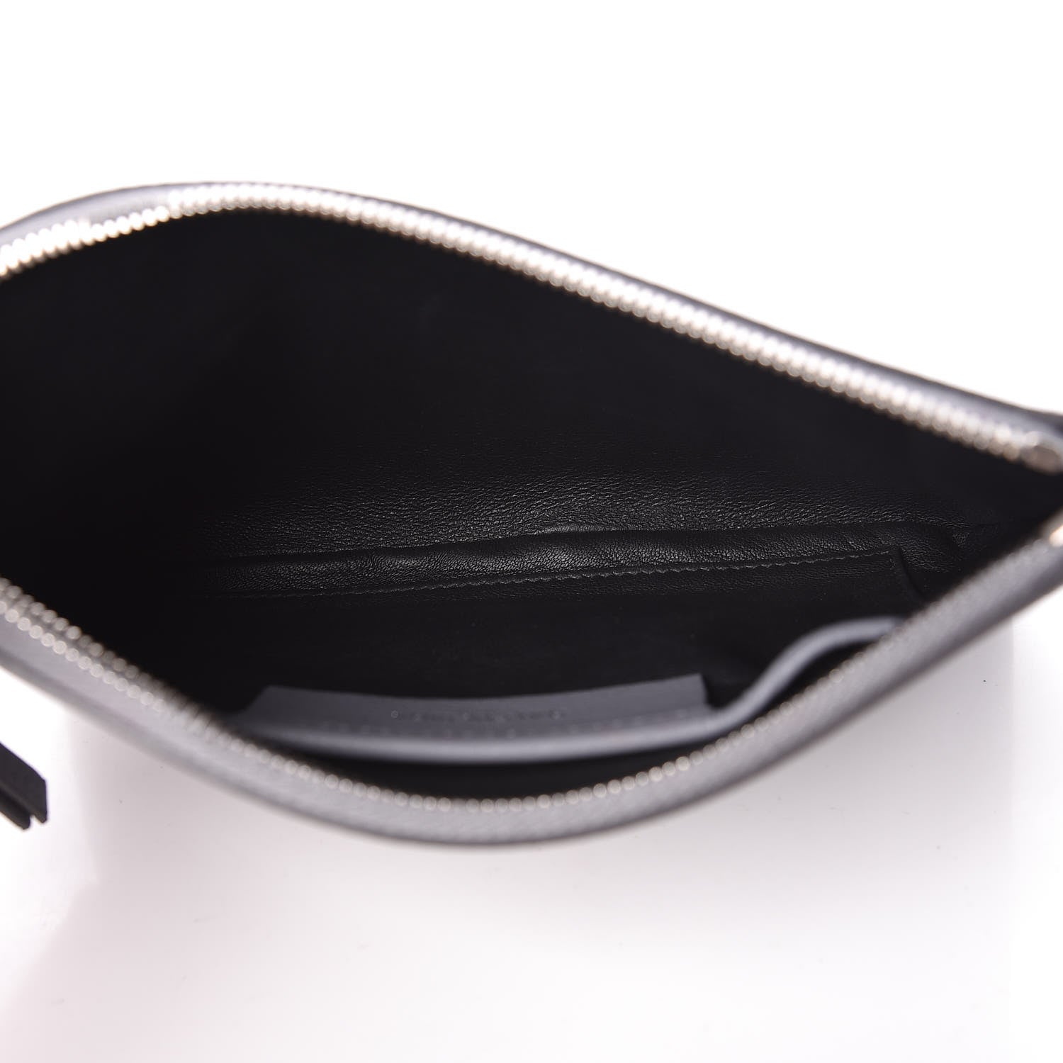 Balenciaga Calfskin Logo Medium Everyday Pouch Gris Perle Fonce White 5 of 9