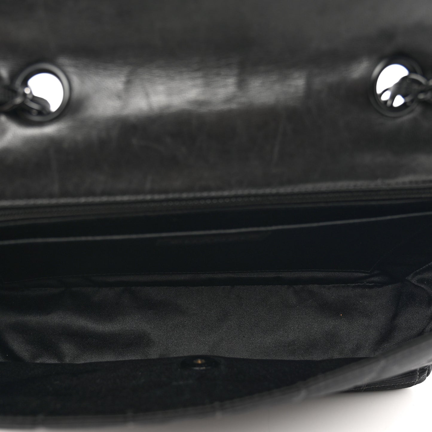 Nylon Medium Travel Flap Black