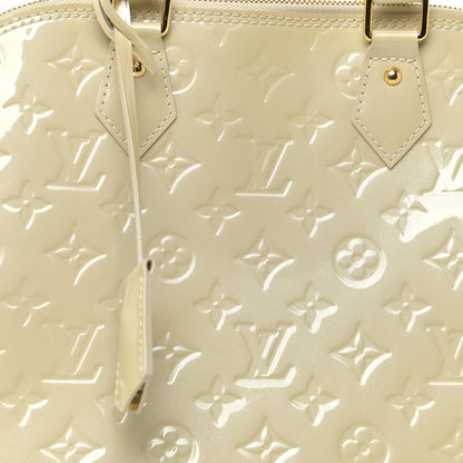 Louis Vuitton Vernis Alma PM Blanc Corail 6 of 12