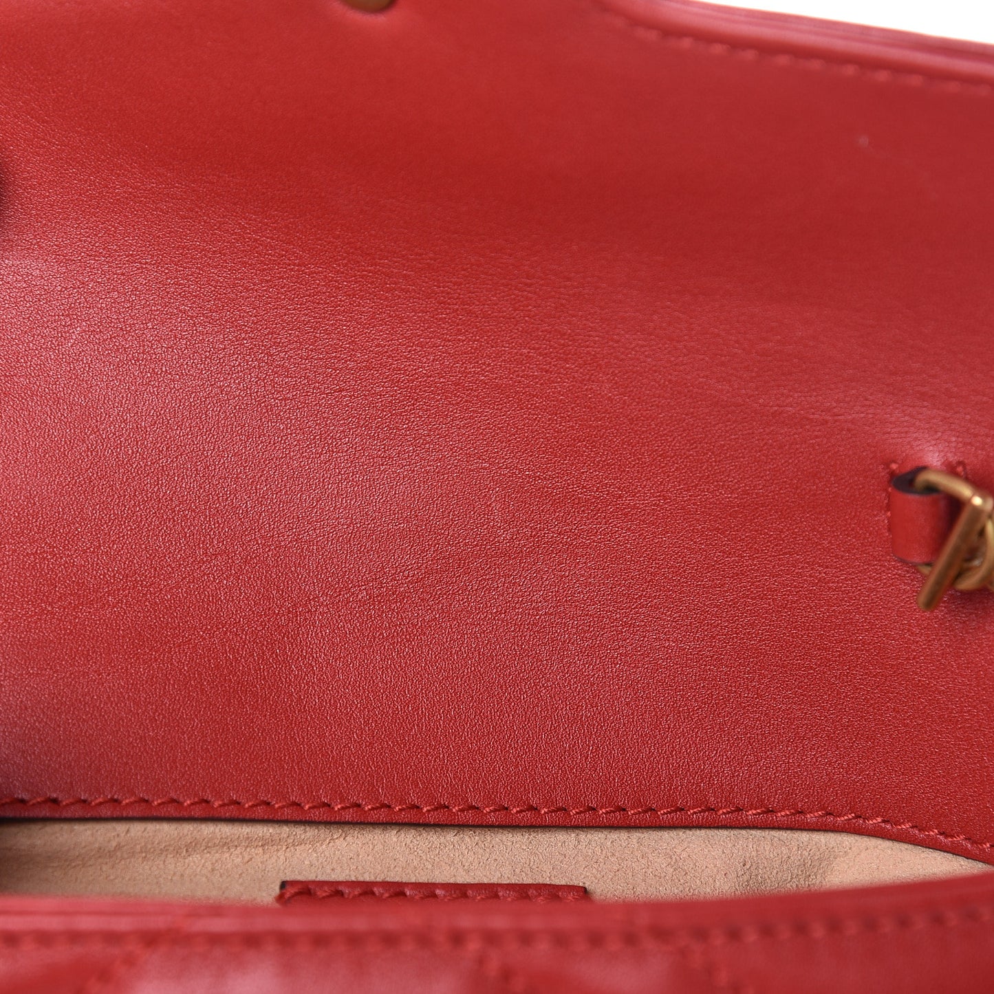 Calfskin Matelasse Super Mini GG Marmont Shoulder Bag Hibiscus Red