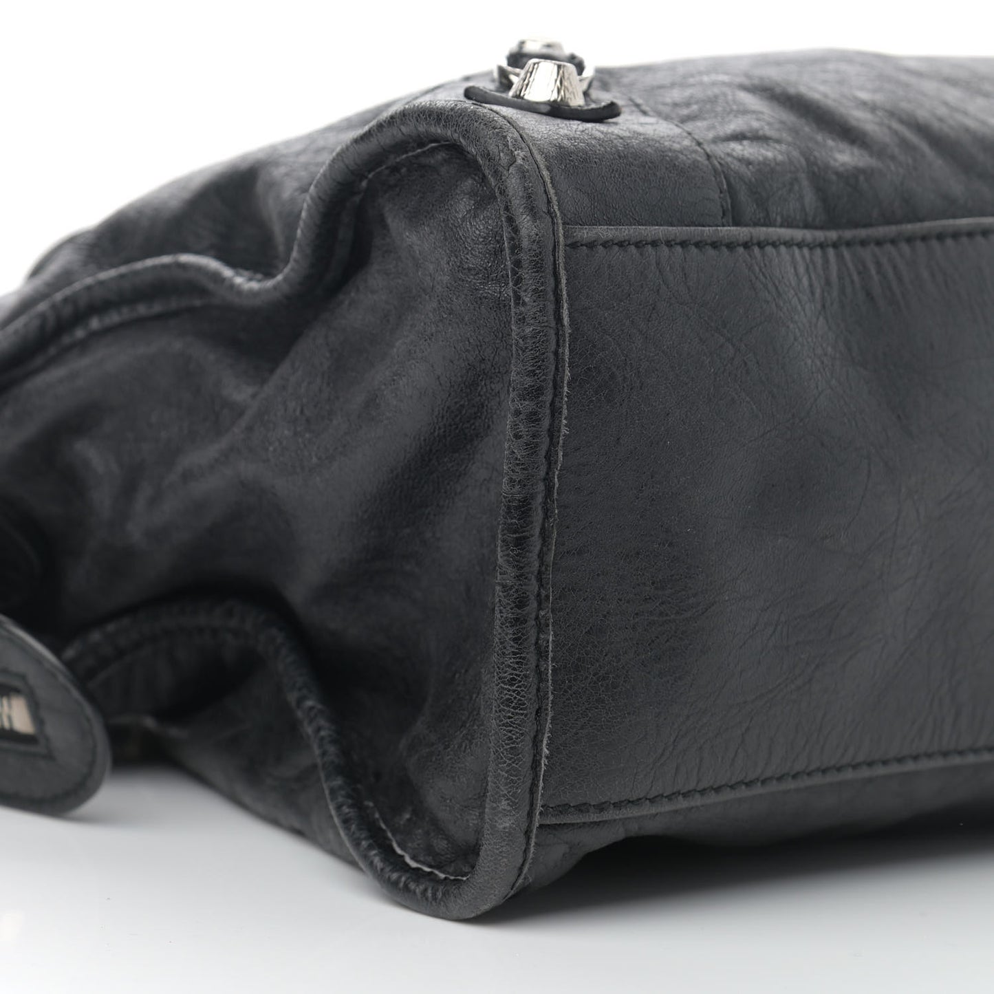 Agneau Giant 12 Silver Hardware City Black