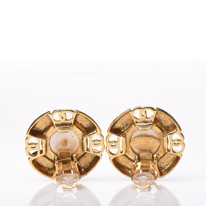Chanel Pearl Clip On Earrings Gold 5 of 5