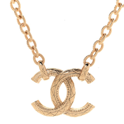 Chanel Metal Quilted CC Necklace Gold 4 of 6