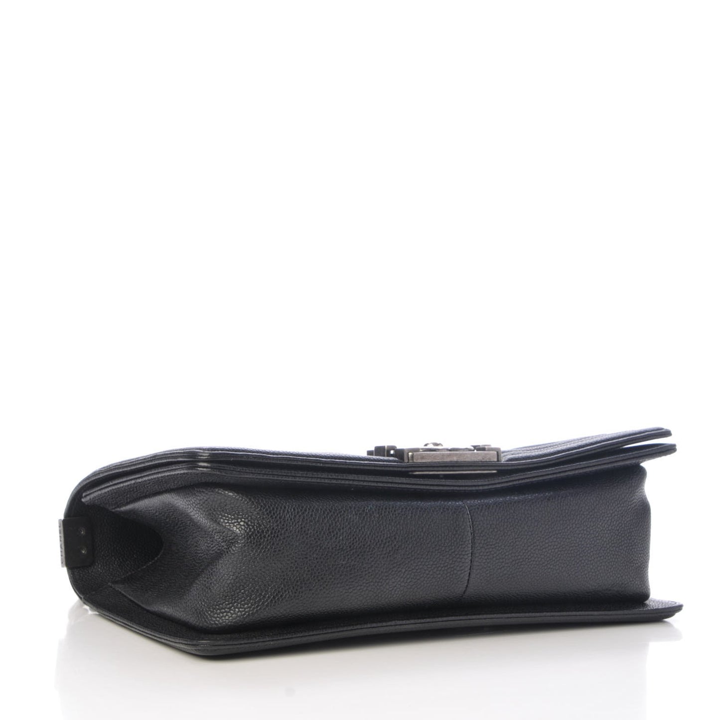 Caviar Quilted Medium Boy Flap Black