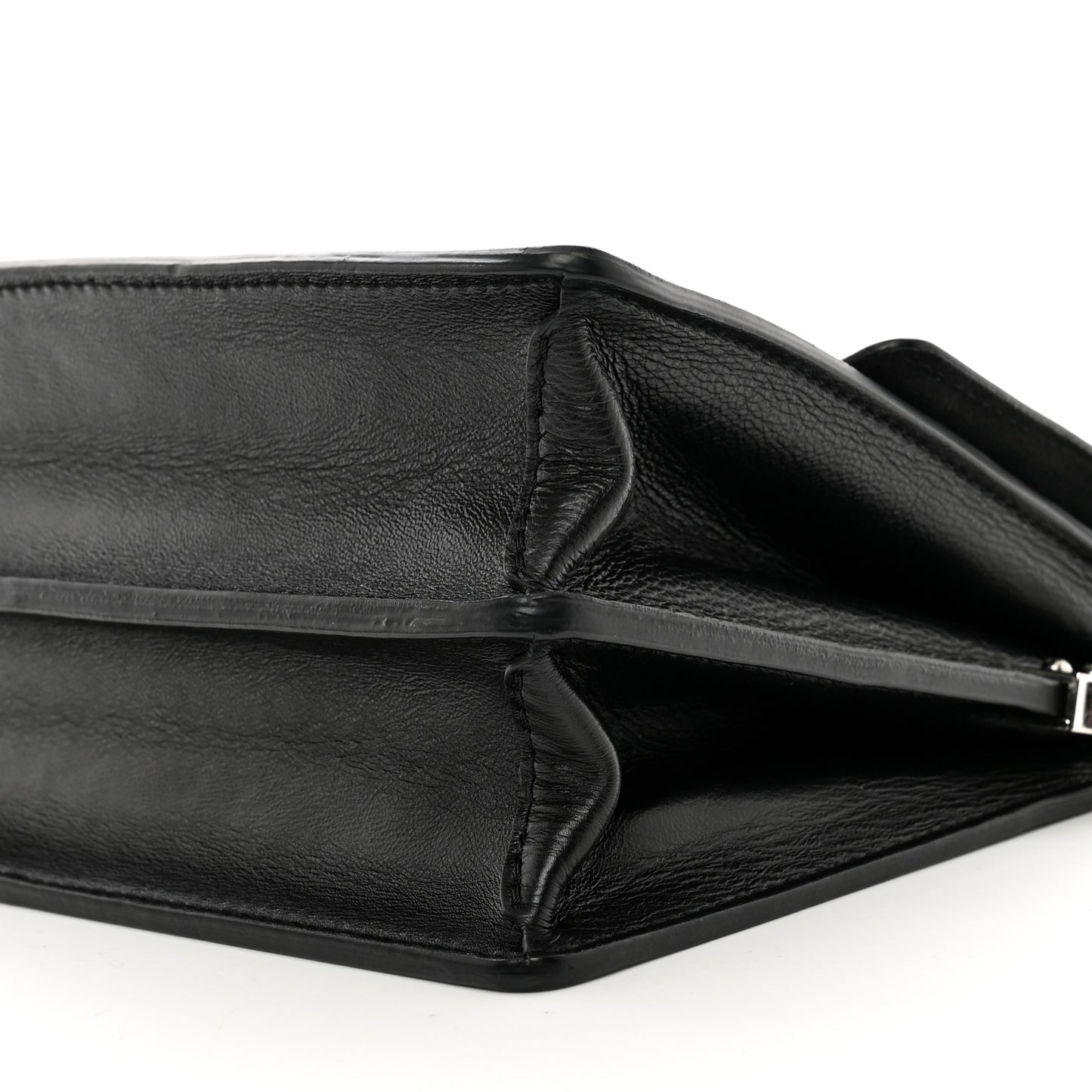 Reverse Monogram Giant Dauphine MM